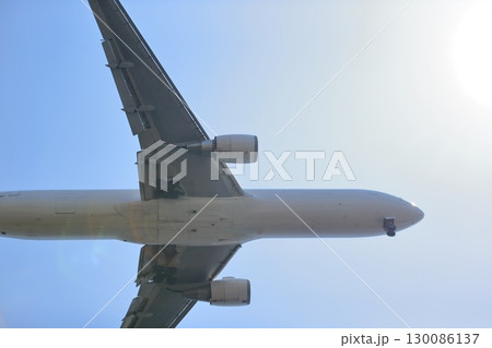 旅客機の離着陸 130086137