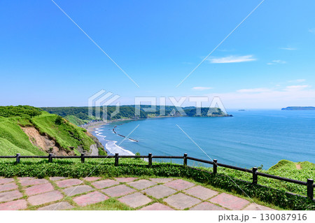 北海道厚岸町　愛とロマンの愛冠岬 130087916