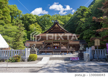 京都亀岡 出雲大神宮の境内風景 130088043