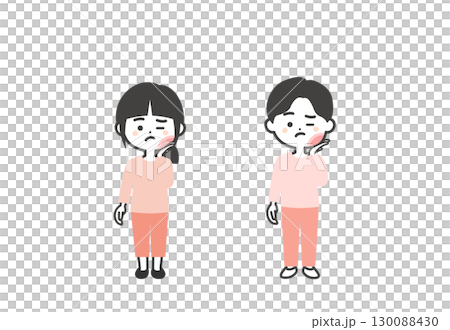 腫れた頬っぺたを押さえる3頭身の子供たちイラスト 130088430