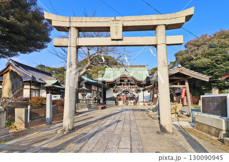 下関市羽山町の境内に入れ歯供養碑がある大坪八幡宮 130090945
