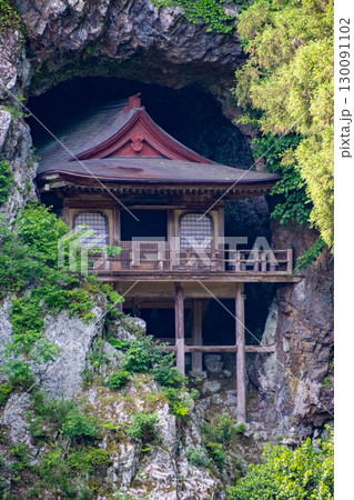不動院岩屋堂 鳥取県八頭郡若桜町 不動院岩屋堂 鳥取県八頭郡若桜町 130091102