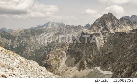 Majestic mountain peaks dominating the slovakian landscape in high tatras 130092755