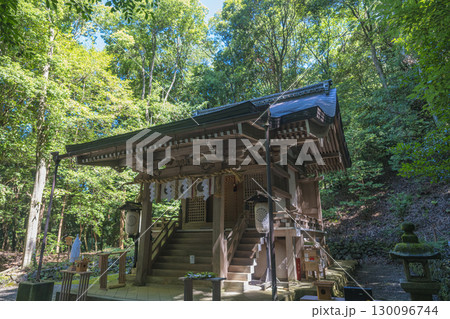 京都亀岡 出雲大神宮 森の中の上ノ社 京都亀岡 出雲大神宮 森の中の上ノ社 130096744