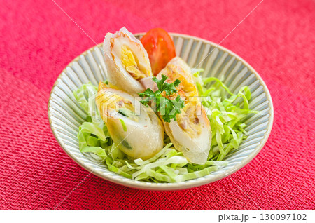 ポテサラちくわ春巻き 130097102