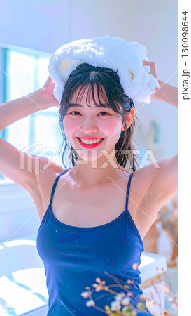 朝風呂を上がった若い女性のポートレート 朝風呂を上がった若い女性のポートレート 130098644