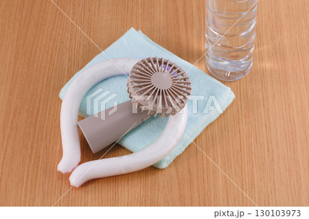 熱中症対策イメージ 熱中症対策イメージ 130103973