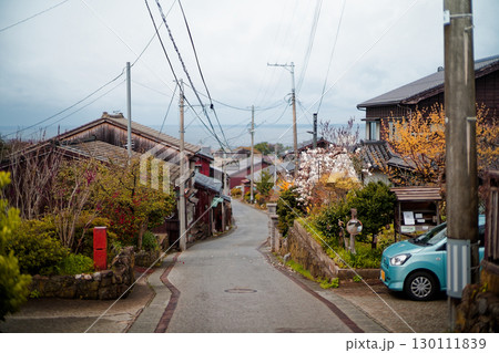 佐渡ヶ島の街並み 130111839