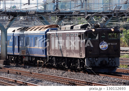 団体列車として運転されたEF64-37(茶釜)牽引の24系客車編成(青森車)_2010/9/4撮影 130112693