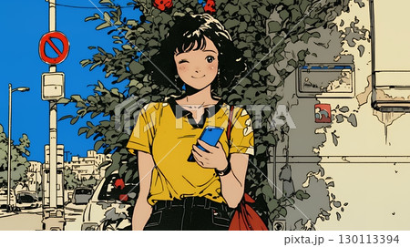 嬉しそうな表情でスマホを使っている女性
