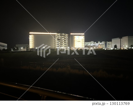 川崎　工場夜景　京浜工業地帯 130113769