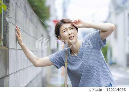 眩暈がした女性 130114008