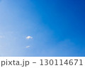 青い空白い雲 130114671