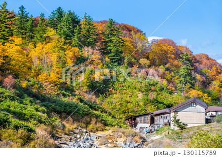 秋田 紅葉の後生掛温泉 130115789