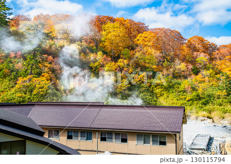 秋田 紅葉の後生掛温泉 秋田 紅葉の後生掛温泉 130115794