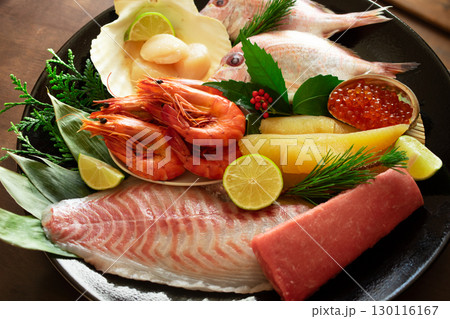 ハレの日の魚介イメージ(1) 130116167