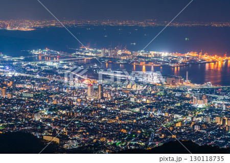《兵庫県》日本三大夜景・神戸掬星台の夜景 130118735