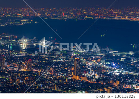 《兵庫県》日本三大夜景・神戸掬星台の夜景 130118828