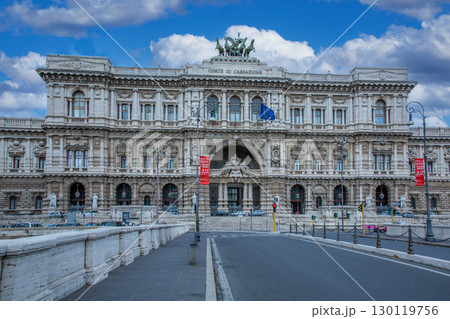 正義の宮殿 130119756