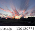 午前四時過ぎの朝焼け 130120773