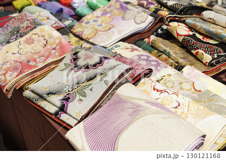 着物　帯紐や帯締め帯揚げなどのイメージ画像　呉服店や着物レンタル 130121168