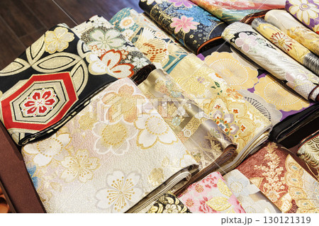 着物　帯紐や帯締め帯揚げなどのイメージ画像　呉服店や着物レンタル 130121319