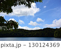 夏空と湖 130124369