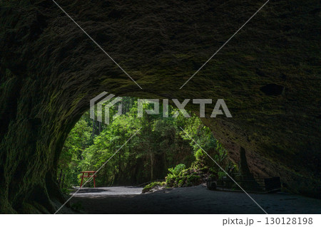 夏の溝ノ口洞穴　鹿児島県　曽於市 130128198