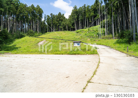 宇陀松山城の本丸跡 宇陀松山城の本丸跡 130130103