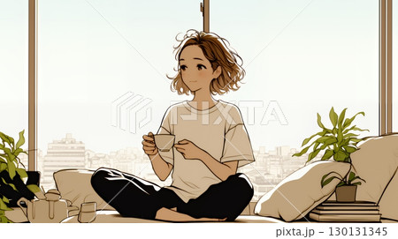 リビングで紅茶を飲んでいる女性（シンプルな色使い）