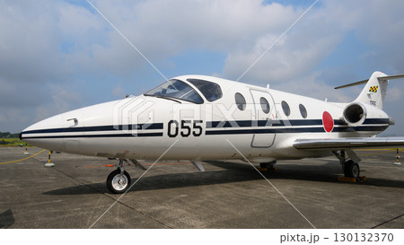 エプロンの航空自衛隊T-400練習機 130132370
