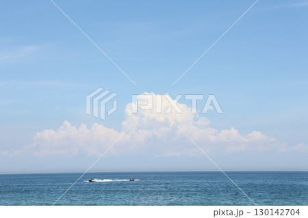 青い海 130142704