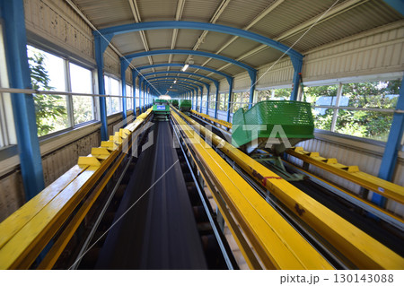 須磨浦遊園地のカーレーター 130143088