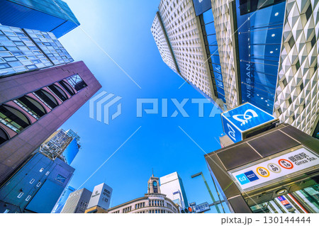 日本の東京都市景観 銀座四丁目やセイコーハウス銀座、銀座駅などを望む=8月21日 日本の東京都市景観 銀座四丁目やセイコーハウス銀座、銀座駅などを望む=8月21日 130144444