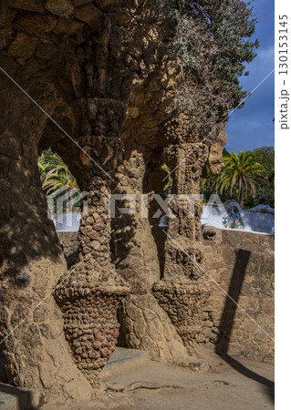 スペインのバルセロナにあるガウディの建築物やその風景 130153145