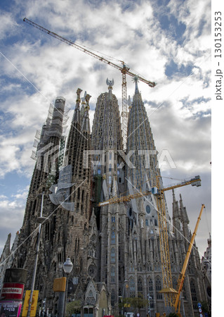 ガウディ建築のあるバルセロナの風景 ガウディ建築のあるバルセロナの風景 130153253