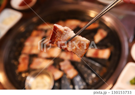 Korean BBQ. Charcoal grilled pork belly 130153733