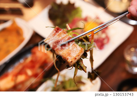 Korean BBQ. Charcoal grilled pork belly 130153743