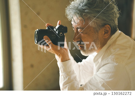 大御所カメラマン 130162272