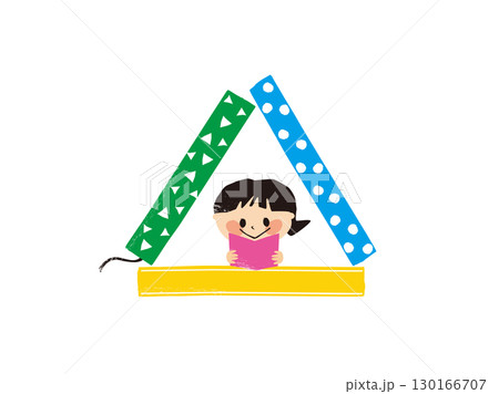 三角形に置いたの本の中で読書する女の子 三角形に置いたの本の中で読書する女の子 130166707