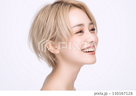 金髪の美しい女性・ヘアカラー・スキンケア「AI生成画像」 130167128