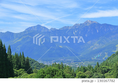 白馬の夏　青鬼の棚田から望む北アルプス 130167782