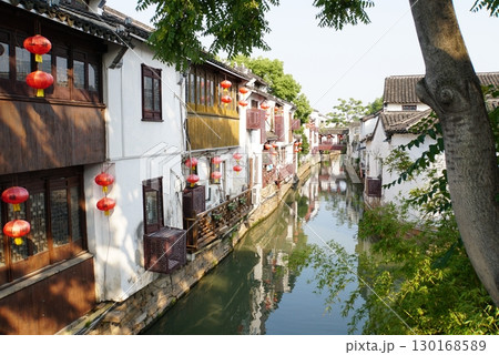 蘇州、山塘街の運河　中国 130168589