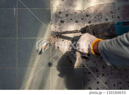 Flat Chisels on Rotary Hammer for remove tiles from wall 130168633