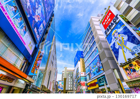 日本の東京都市景観 猛烈な暑さ…(若者や外国人観光客らで賑わう)秋葉原などを望む=17日 日本の東京都市景観 猛烈な暑さ…(若者や外国人観光客らで賑わう)秋葉原などを望む=17日 130169717