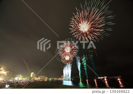 夜空に打ちあがる大花火土肥フェスティバル 130169822