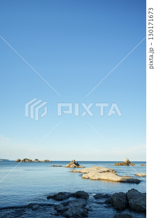 海岸から見る海 130171673