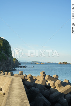 テトラポットのある海岸 130171691