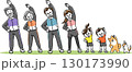 仲良く体操する二世帯家族 130173990