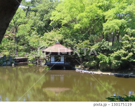 史跡和歌山城、虎伏山とらふすやまに立つ和歌山県のシンボル、紀州徳川家の居城 130175119